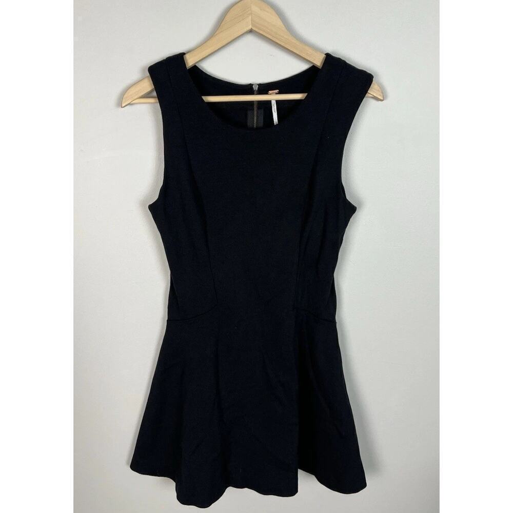 Free People Sleeveless Black Mini Skater Dress Fit & Flare Size Small Stretch Wm